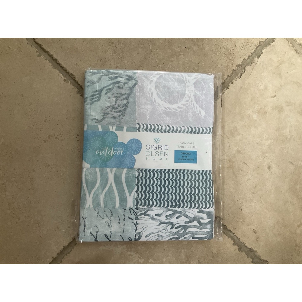 NEW SIGRID OLSEN HOME 60X84 In/Outdoor‎ Easy Care Tablecloth Blue Trinity Beach